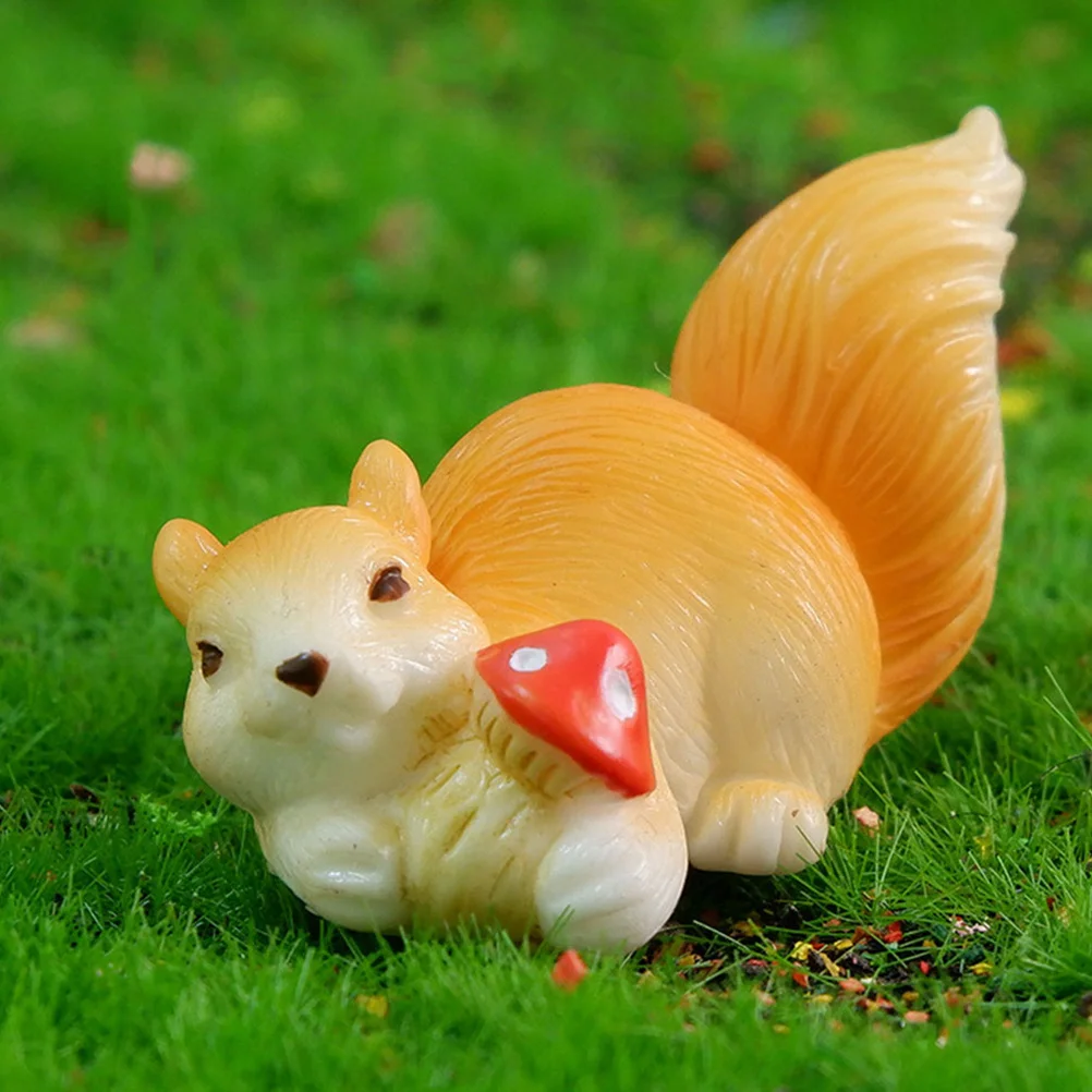 

8Pcs Miniature Animal Resin Squirrel Ornaments for Outdoor Garden Decor Cute DIY Micro Landscape Fairy Garden Accessories