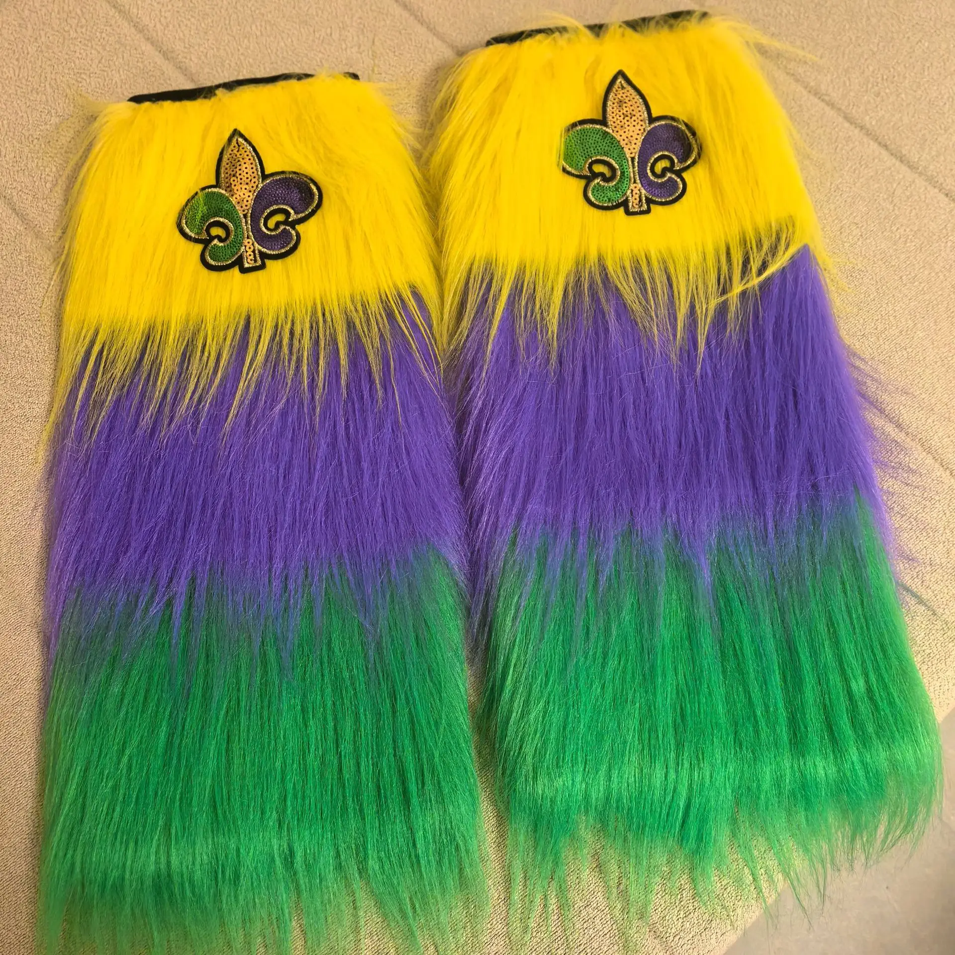 Maidi Gras Carnival Long Hair Leg Cover Party Three Color Plush Festival Performance Supplies For Adult