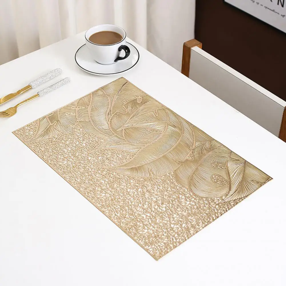 Placemats Gold Metallic Hollow Out Rectangle Heat Resistant PVC Dinning Pad Anti-Scalding Long-lasting Simple Design Table Mat