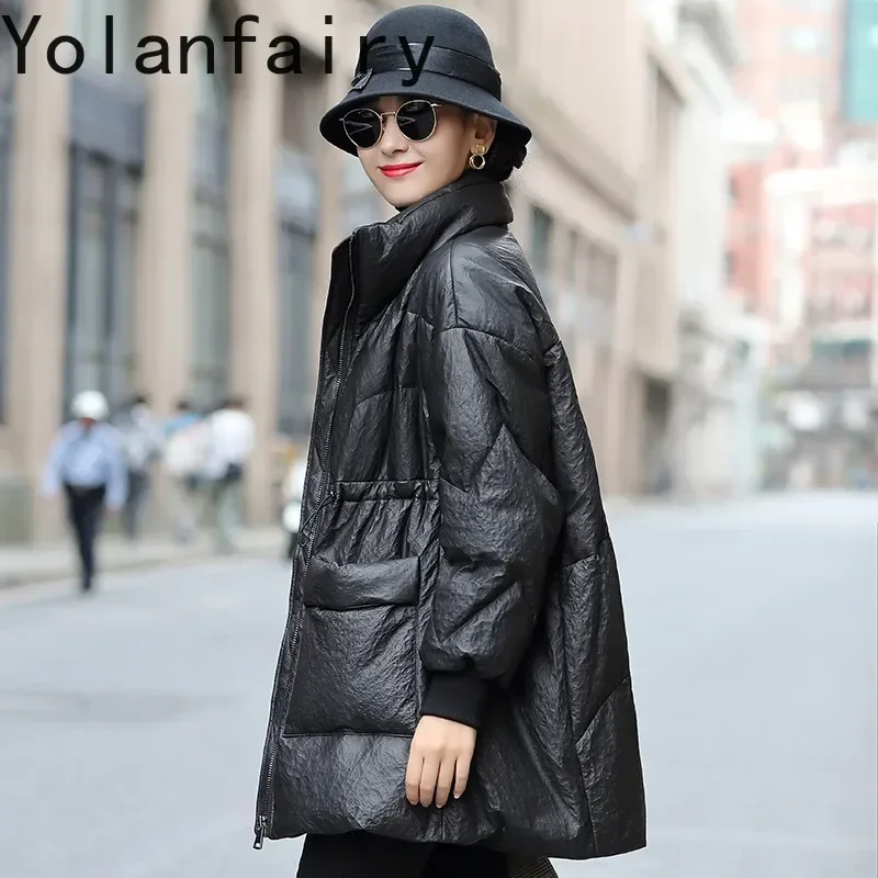 معطف شتوي من الجلد الطبيعي من YOLANFAIRY للنساء متوسط الطول كاجوال فضفاض من جلد الغنم الطبيعي معطف نسائي