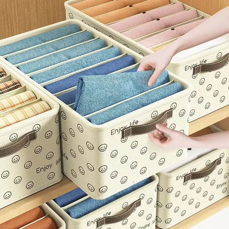 

Bedroom Storage Box, Wardrobe Organization, Storage Box, Zipper Folding, Checkered Cloth Folding, Smiling, Warm and Smiling