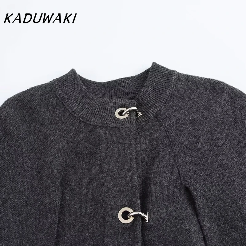 KADUWAKI High Class Grey Knitted Cape Jacket Lady Winter Women Cloak Coat Camping Vocation Portable Warm Clothing Loose Ponchos