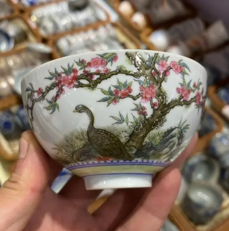 Фарфоровая чашка из Цзиндэчжэня (Китай) с росписью Фамиль Роуз, 3,5 дюйма, 140 мл, в форме персиковой уточки