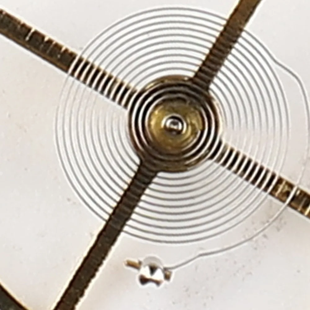 المهنية سبيكة المواد 8205 ساعة حركة اللون الذهبي ساعة إصلاح الملحقات التوازن عجلة ساعة إصلاح #3