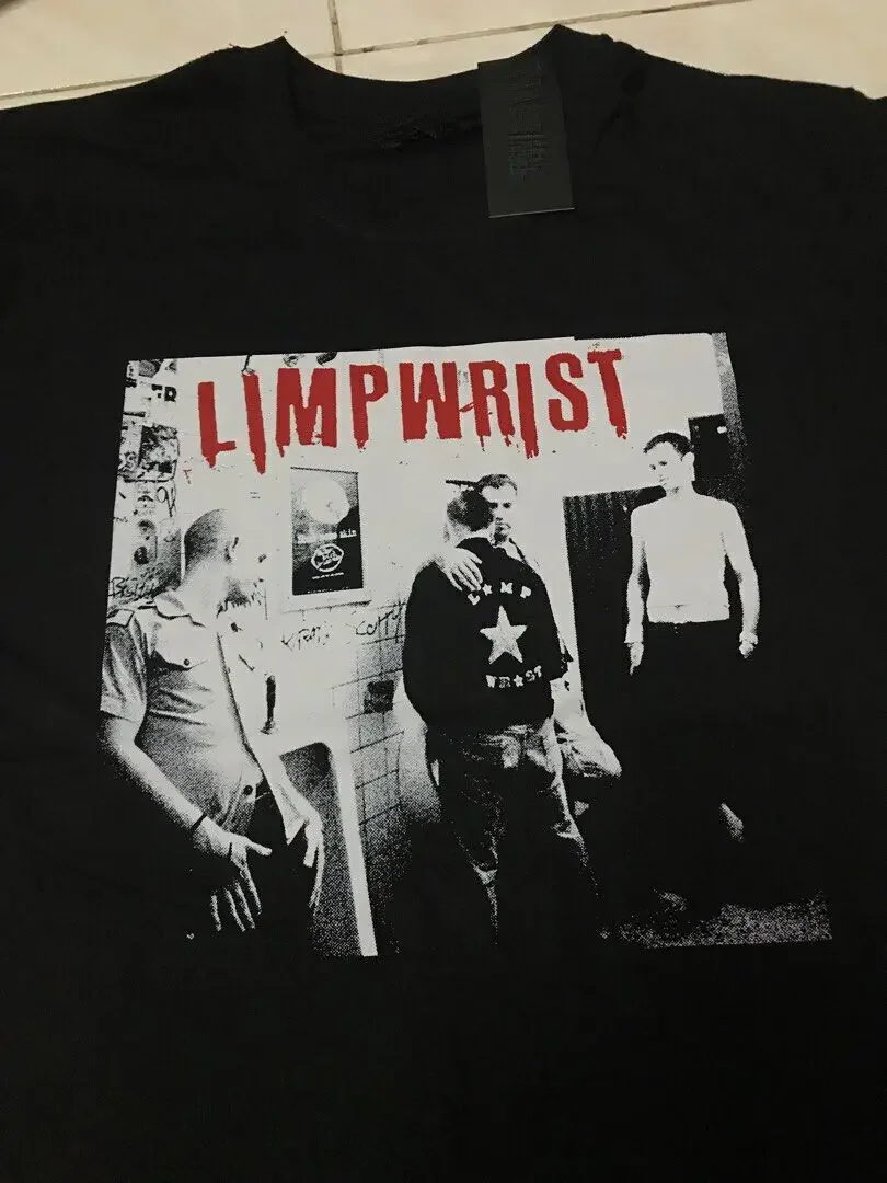 

Vtg Limp Wrist Music Lover Cotton Full Size Black Unisex Shirt