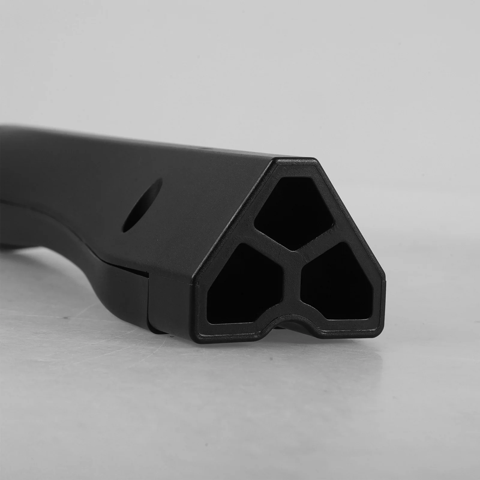 

48V Golf Cart Cord Plug High Quality Plastic Metal Material Reliable Charging Golf Cart 48V Cord Plug