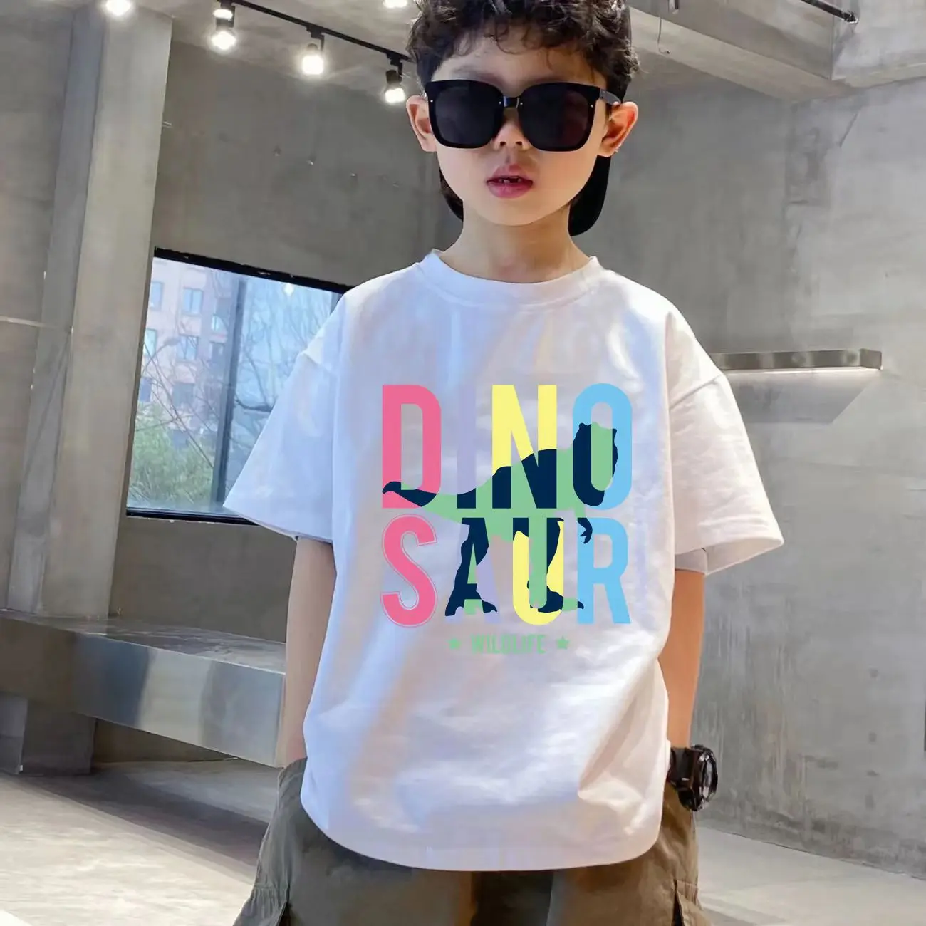 

Cotton Boys Cartoon Dinosaur Print T-shirt Popular Middle And Big Children's Round Neck Handsome And Versatile Short Sleeve Top