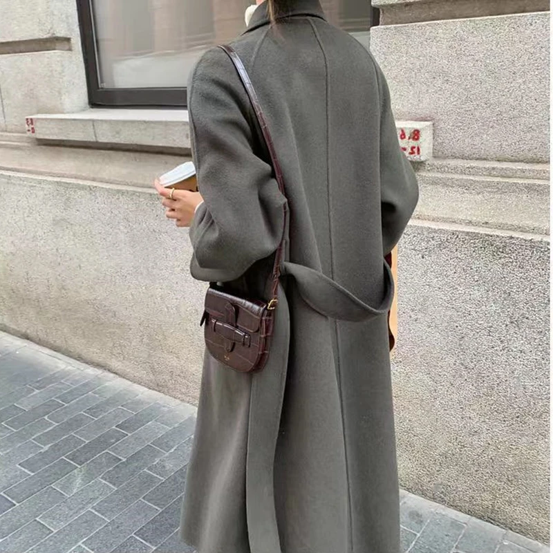 2023 Autumn And Winter Women\'s New Fashion Sense Hepburn Mid-length British Style High-end Gentle Suit Collar Woolen Coat