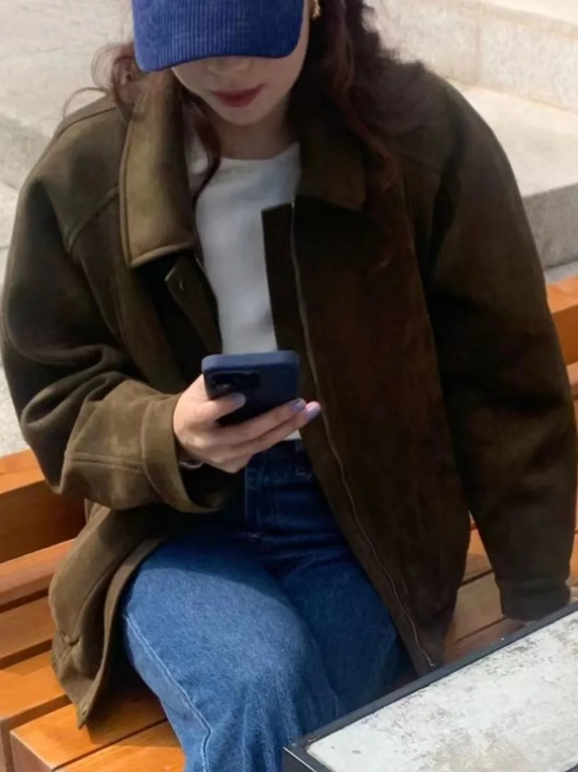 Retro Brown Leather Jaet Women's Loose Fit Faionable Motorcycle Coat Autumn Winter Warm Zipper Closure  Color