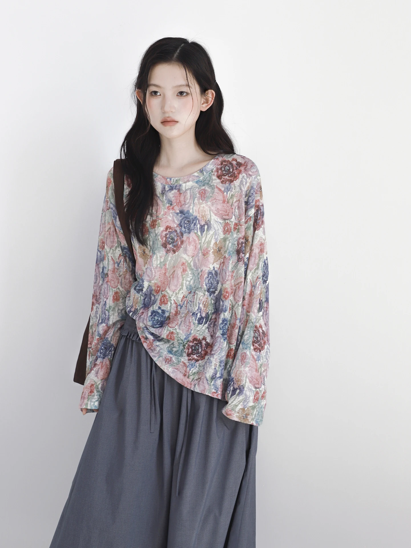 Loose Fit Sun Protection Shirt Floral Oil Painting Print Lightweight Lazy Style Outing Casual T-Shirt Women's Fashion