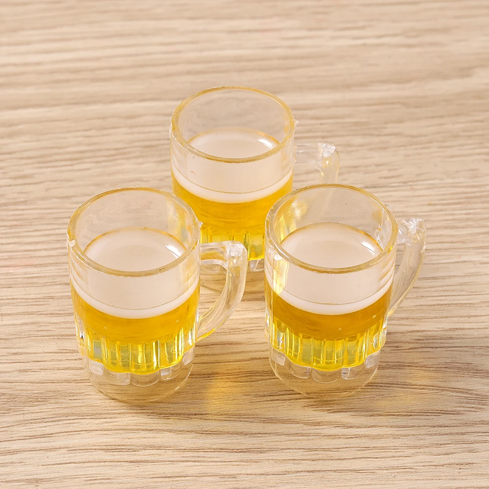 Tusember 5 Stück Prost Harz 3D Simulation Bierkrug Charms Sprudelnde Getränkeflaschen Anhänger Ohrring Armband DIY Schlüsselanhänger Schmuck – Detail 2