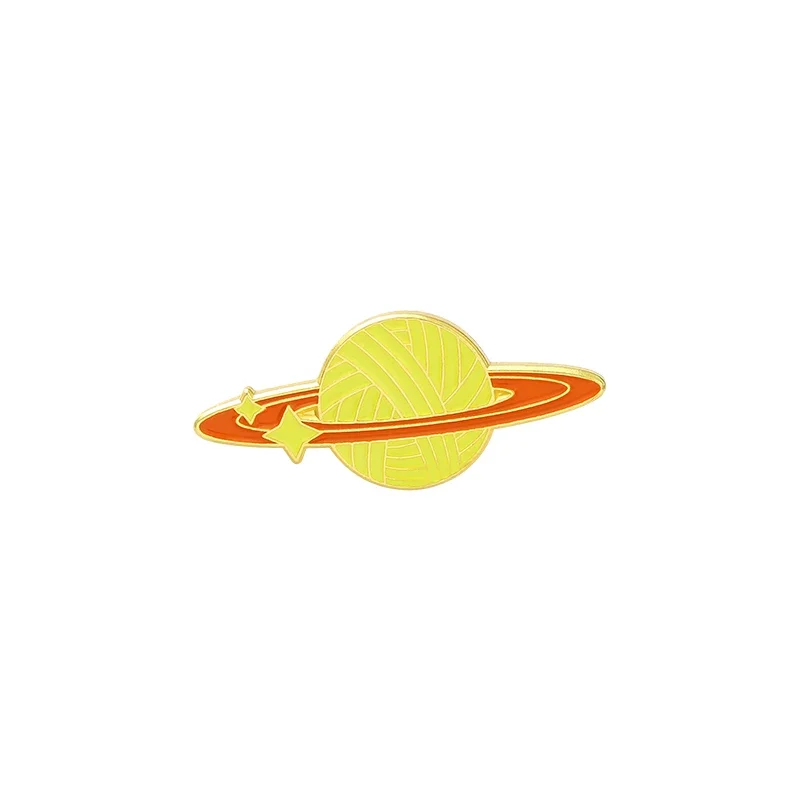 Ball of Yarn Animal Enamel Pins Sheep Snail Ice Cream Brooches for Women Fashion Lapel Pin Cartoon Badges Bag Jewelry Wholesale