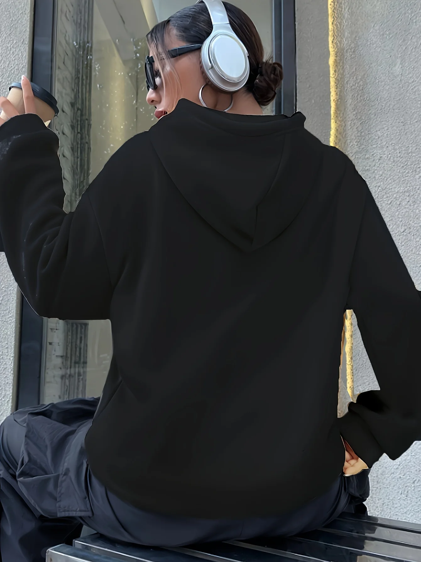 Milano Italy Poliestrowa bluza z kapturem dla kobiet z nadrukiem alfabetu Casualowa bluza z długim rękawem i kieszenią Modna bluza z kapturem