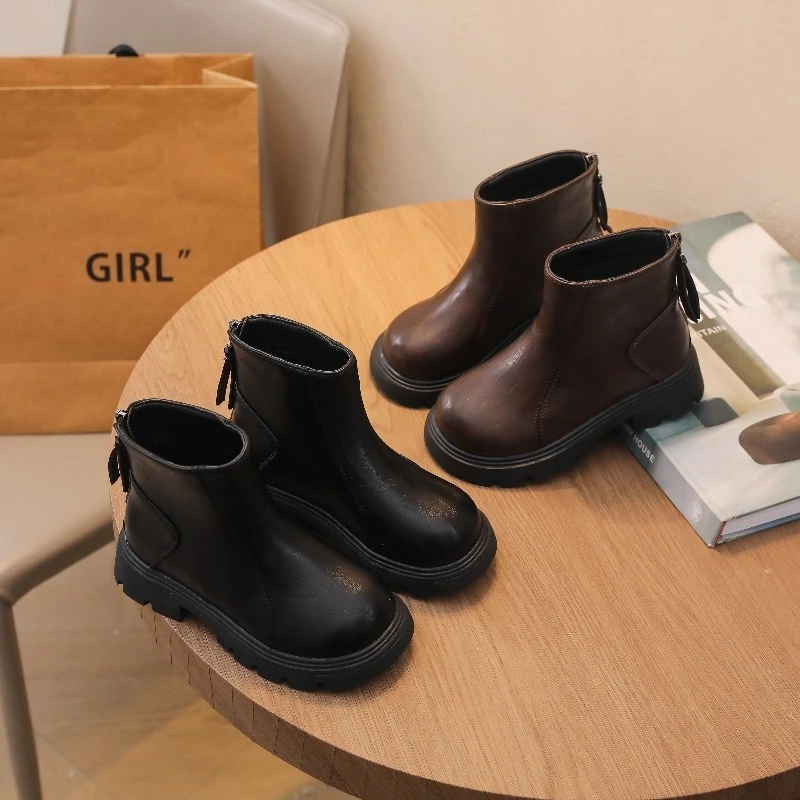 

Простые повседневные ботинки на платформе для девочек, черные, коричневые модные детские ботильоны, школьные однотонные детские кожаные ботинки на толстой подошве