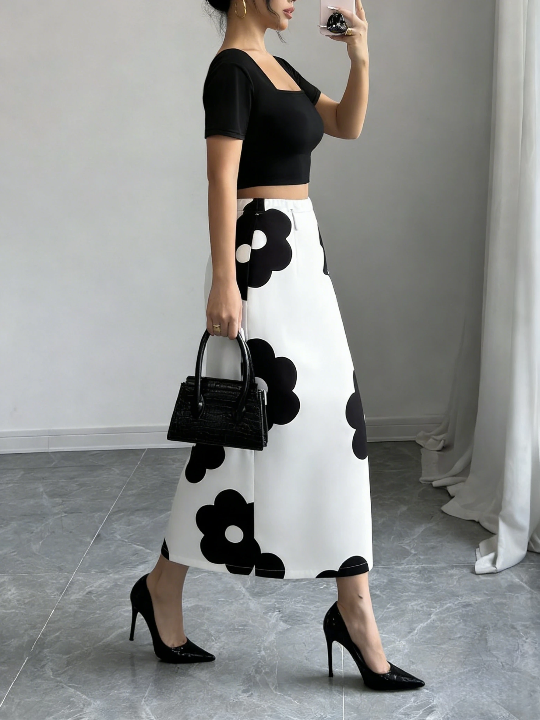여성용 꽃무늬 프린트 스퀘어 넥 크롭 탑 미디 스커트 - Midi Skirt Floral 리뷰 및 가격