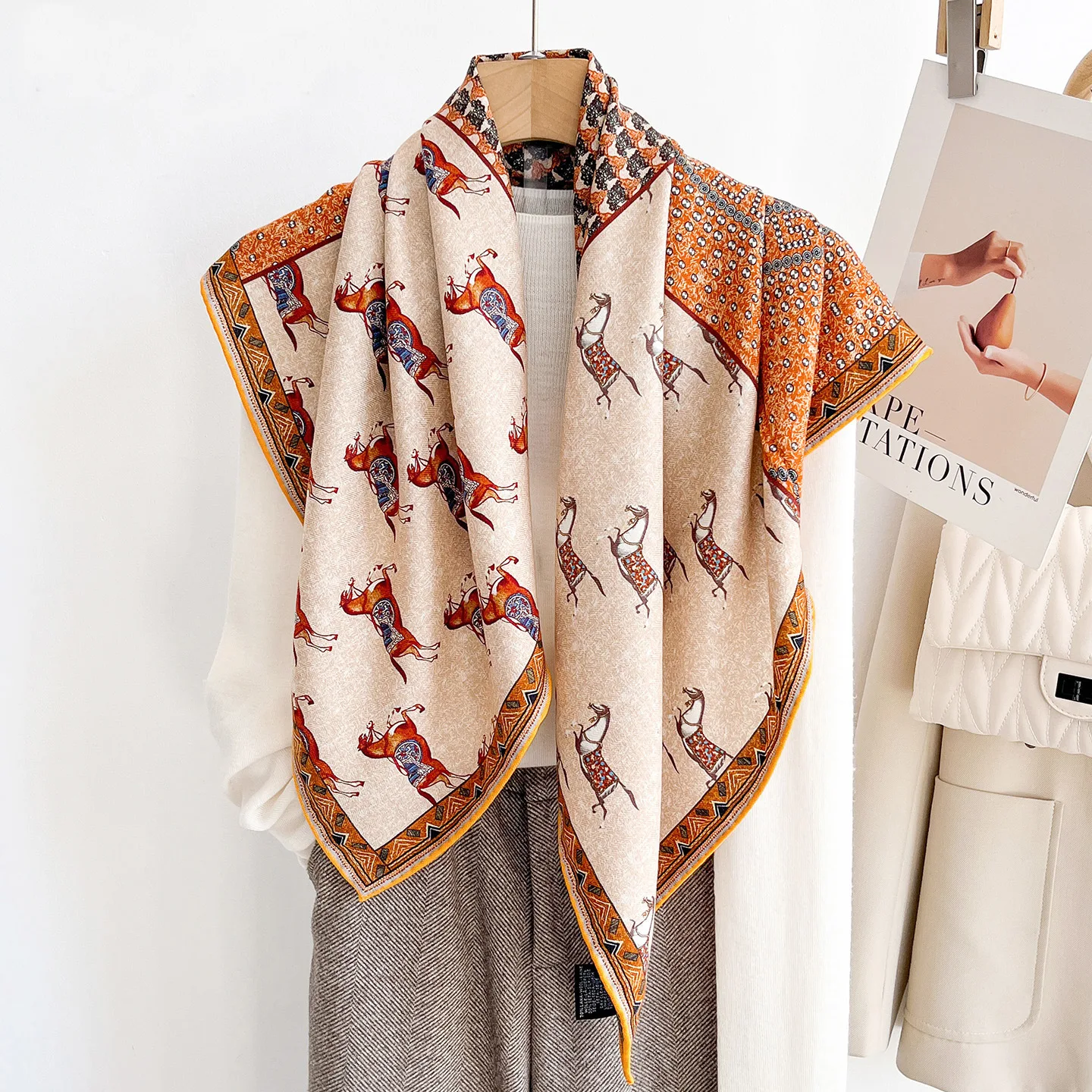 2025 Fall/Winter New 90cm Silk Wool Square Women's French Light Luxury Neck Guard Silk Silk Towel