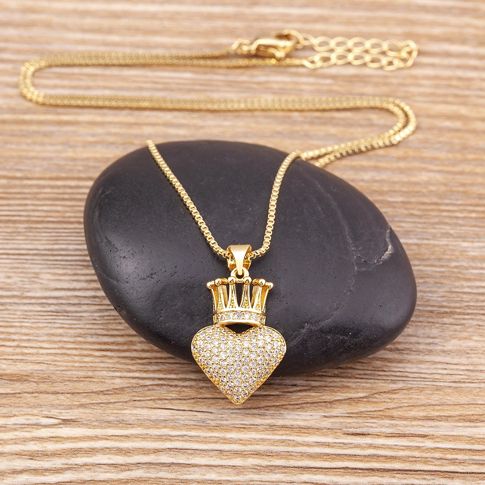 AIBEF New Luxury Copper Zircon Heart Crown Pendant Necklace for Women Collar Chain Necklace Choker Shiny Christmas Gifts