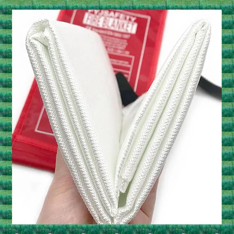 

B76A Fire Blanket Fiberglass Fire Emergency Blanket Flame Retardant Blanket Emergency Survival Safety Cover
