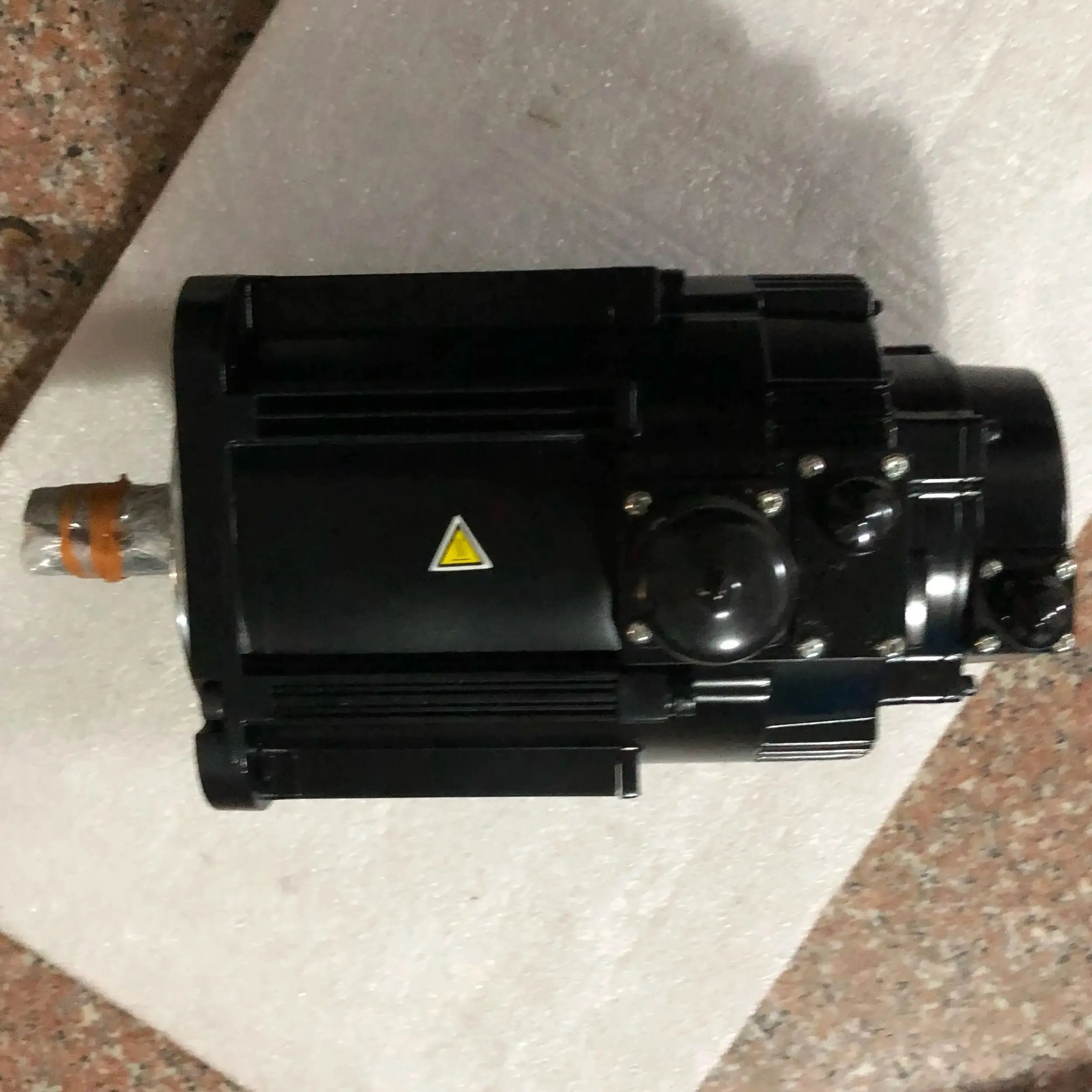 SGM7G-20A7C6C Brand New Servo Motor，Fast shipping
