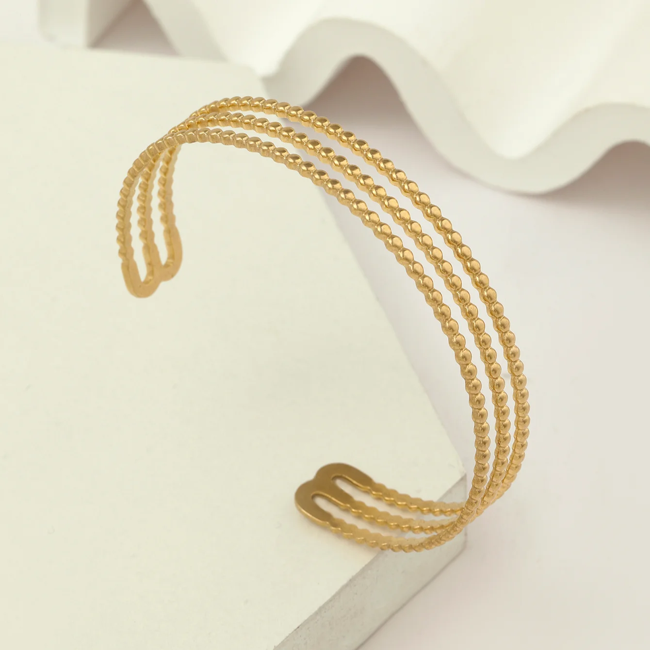 European and American Minimalist Titanium Steel Bracelet with Versatile Temperament and Geometric Lines for Women's Jewelry