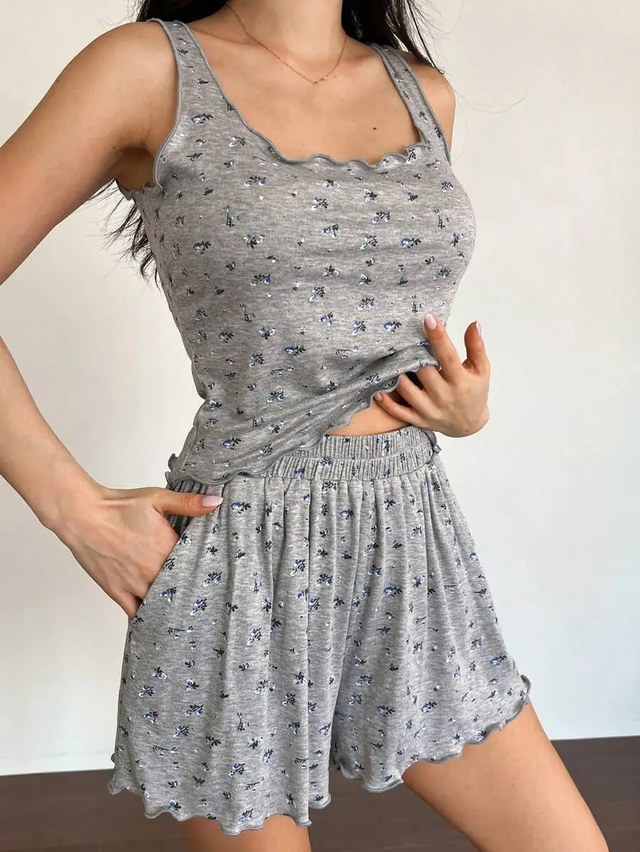 

2pcs Ditsy Floral Women Sleepwear Set With Scallop Hem