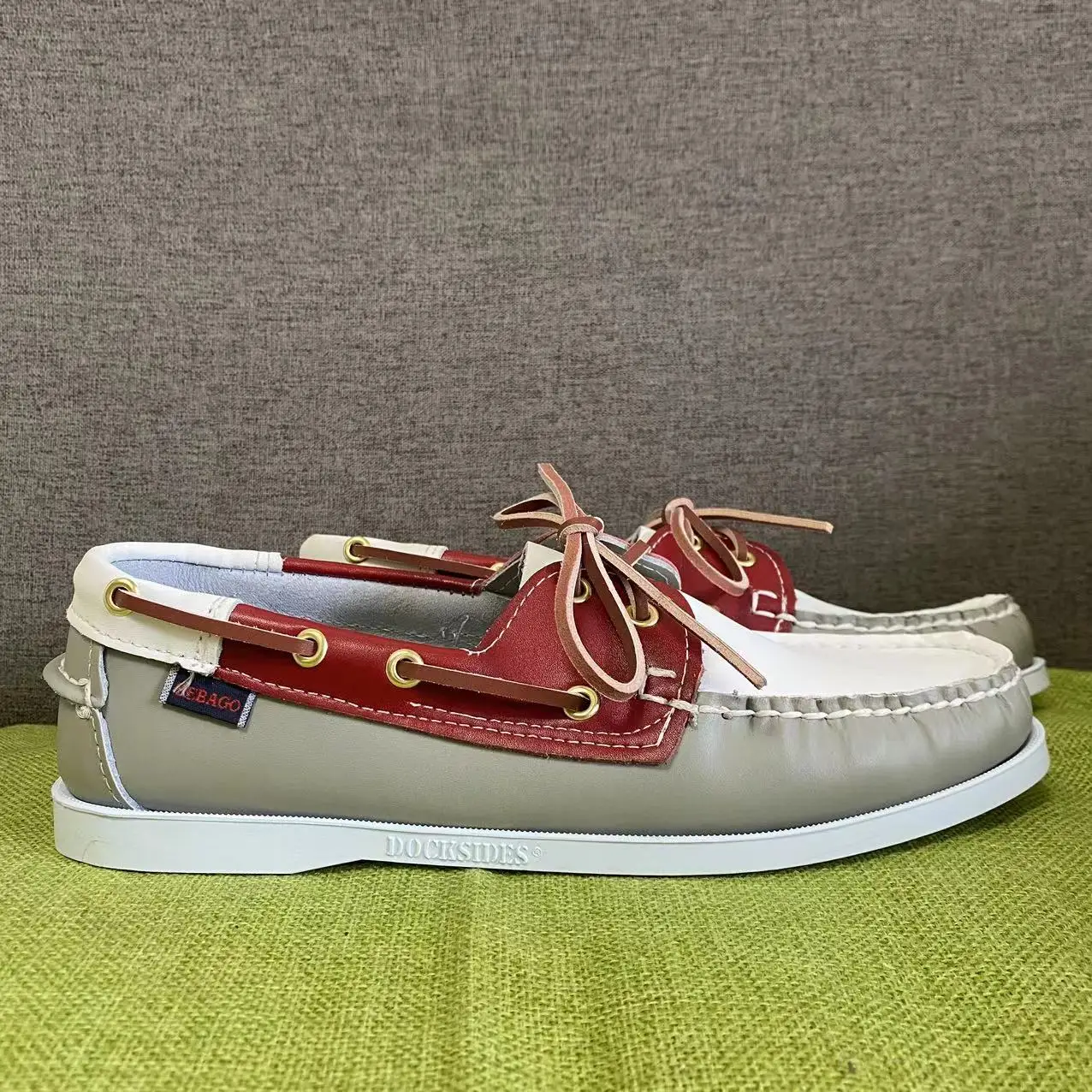 МУЖСКАЯ ОБУВЬ SEBAGO HOMME DOCKSIDES PORTLAND - ПРЕМИУМНАЯ НАТУРАЛЬНАЯ КОЖАНАЯ ОБУВЬ ЧЕЛОВЕКА ЖОФЕРЫ ПЛОСКИЕ AB024 МУЖСКАЯ ОБУВЬ SEBAGO HOMME DOCKSIDES PORTLAND - ПРЕМИУМНАЯ НАТУРАЛЬНАЯ КОЖАНАЯ ОБУВЬ ЧЕЛОВЕКА ЖОФЕРЫ ПЛОСКИЕ AB024
