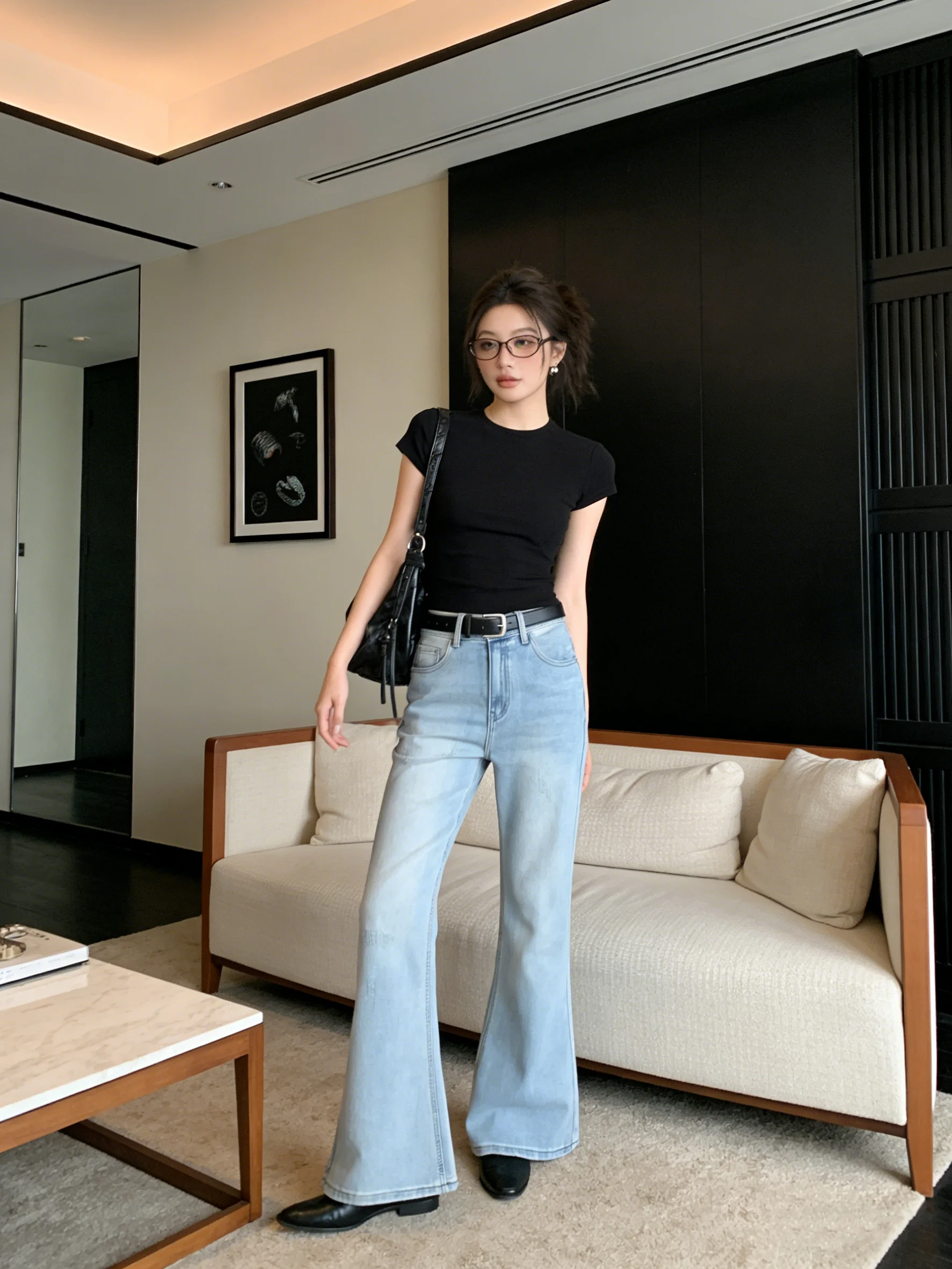 

Джинсы с высокой талией и микро-клешем, винтажные, светло-голубые, весенние, широкие брюки, универсальные женские корейские джинсы-скинни из денима