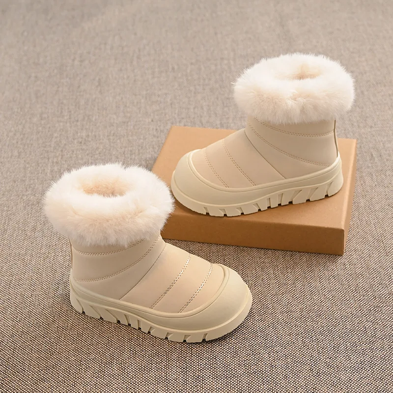 Botas de nieve gruesas para niños, zapatos de algodón antipatadas para niños, nuevo estilo de invierno, botas de algodón peludas a la moda para niñas, 2025