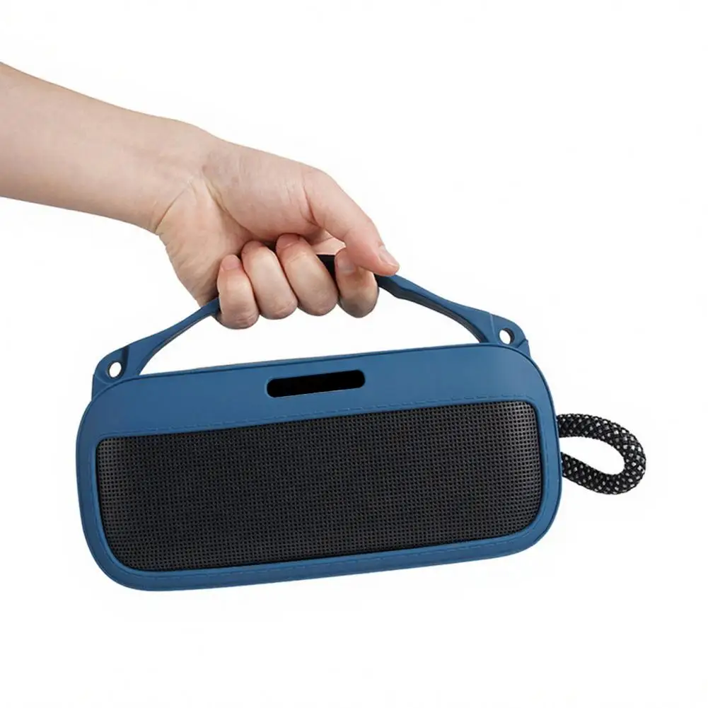 Dustproof Speaker Case Silicone Protective Speaker Case for Soundlink Plus 7 Waterproof Cover with Shoulder Strap Carabiner