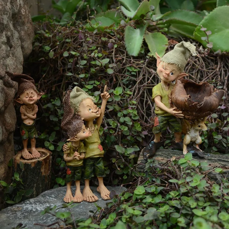 

Garden Decoration Elf Statues Elf and Squirrel Statues Perfect Terrace Decoration Ideal Micro Landscape and Desktop Decoration