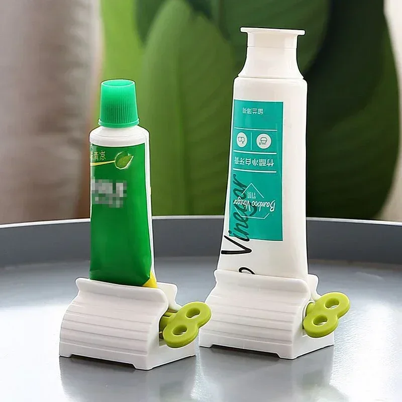 Plastic Facial Cleanser Clips Multifunctional Portable Rolling Toothpaste Squeezer Manual Press Tools for Hair Dye Cosmetics