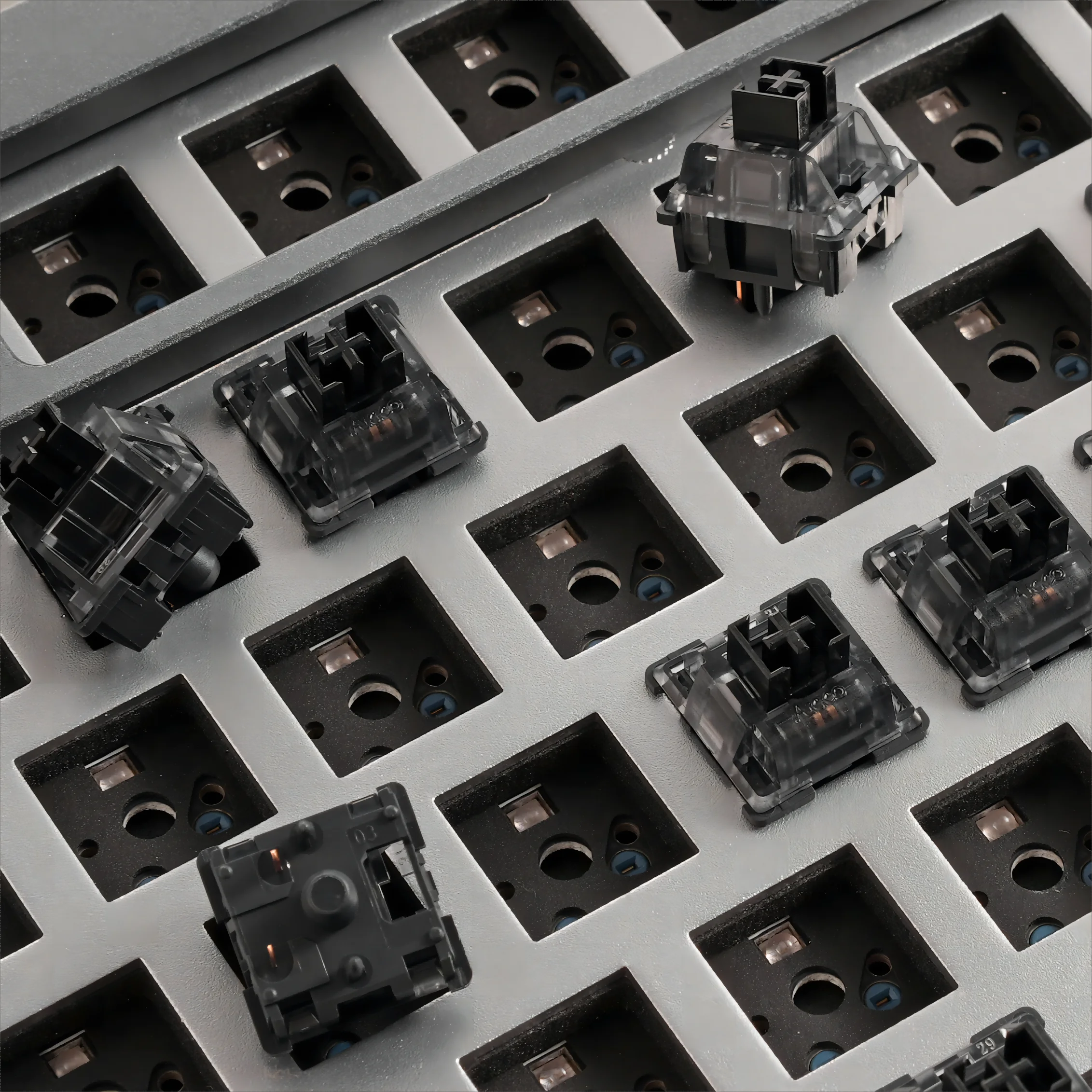 Akko V3 pro Cream Black Switches 5-pinowy przełącznik liniowy 55gf ze stabilnym, pyłoszczelnym trzonkiem do klawiatury mechanicznej Mx (45 szt.)