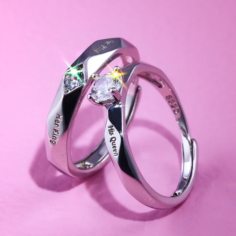 The Korean version of the couple's finger ring is plated in white gold with the inscription 