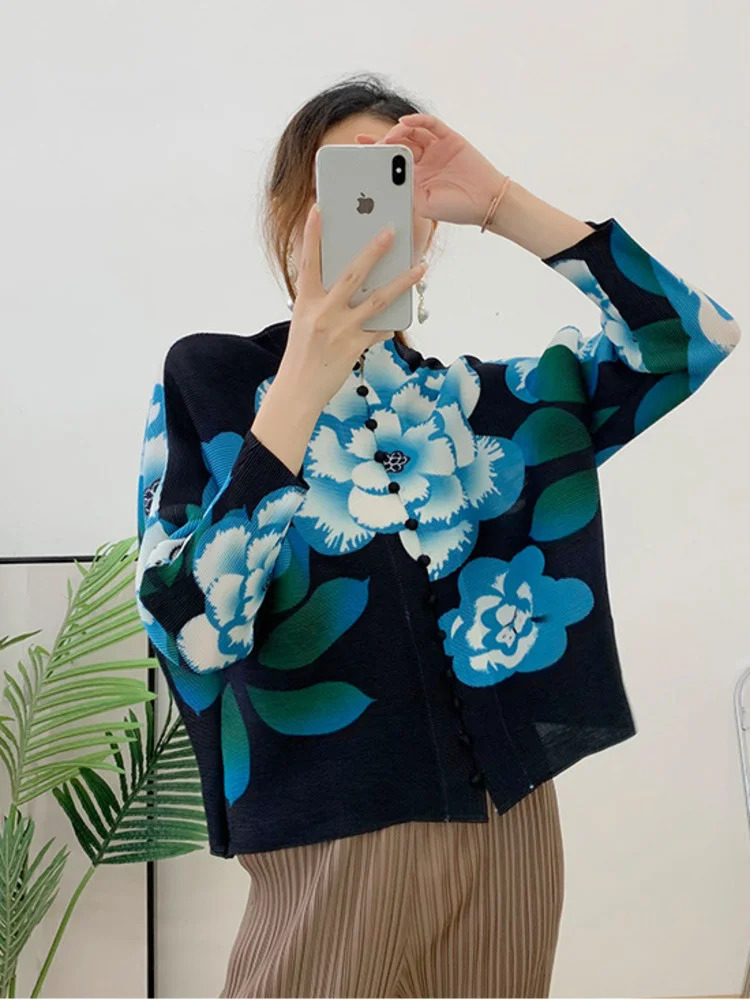 LANMREM Pleated Flower Print Short Shirt Women Long Sleeve O-neck Single Breasted Loose Female New Clothing 2024 Summer 2I700