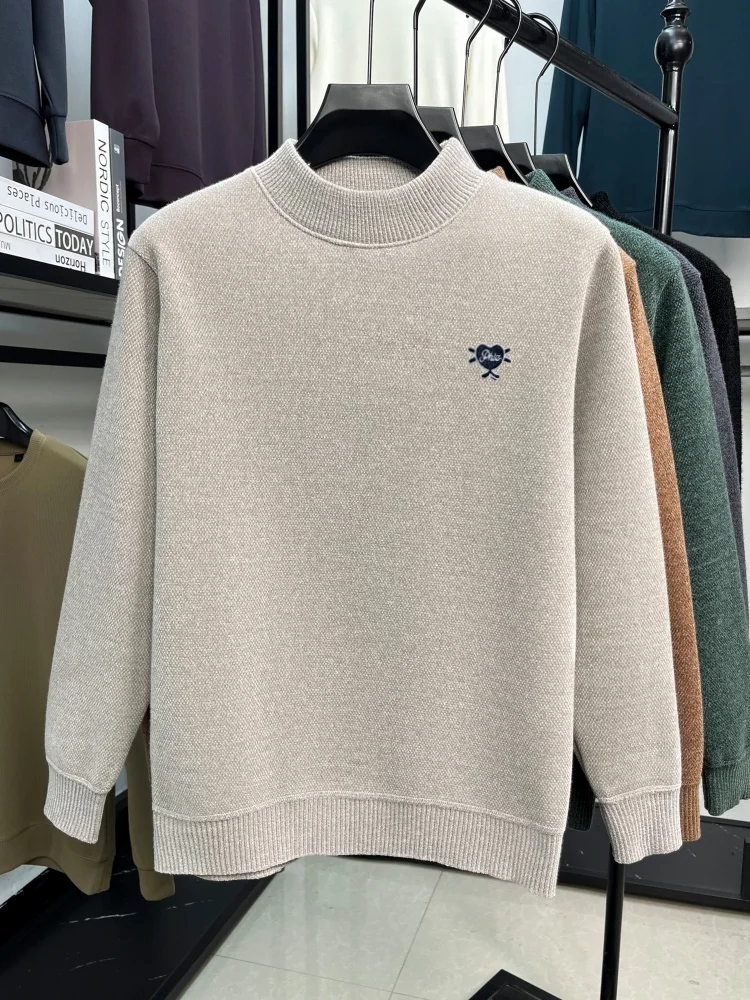 Light luxury brand men's round neck long sleeved warm sweater winter new fashion heart-shaped embroidery top boutique pullover