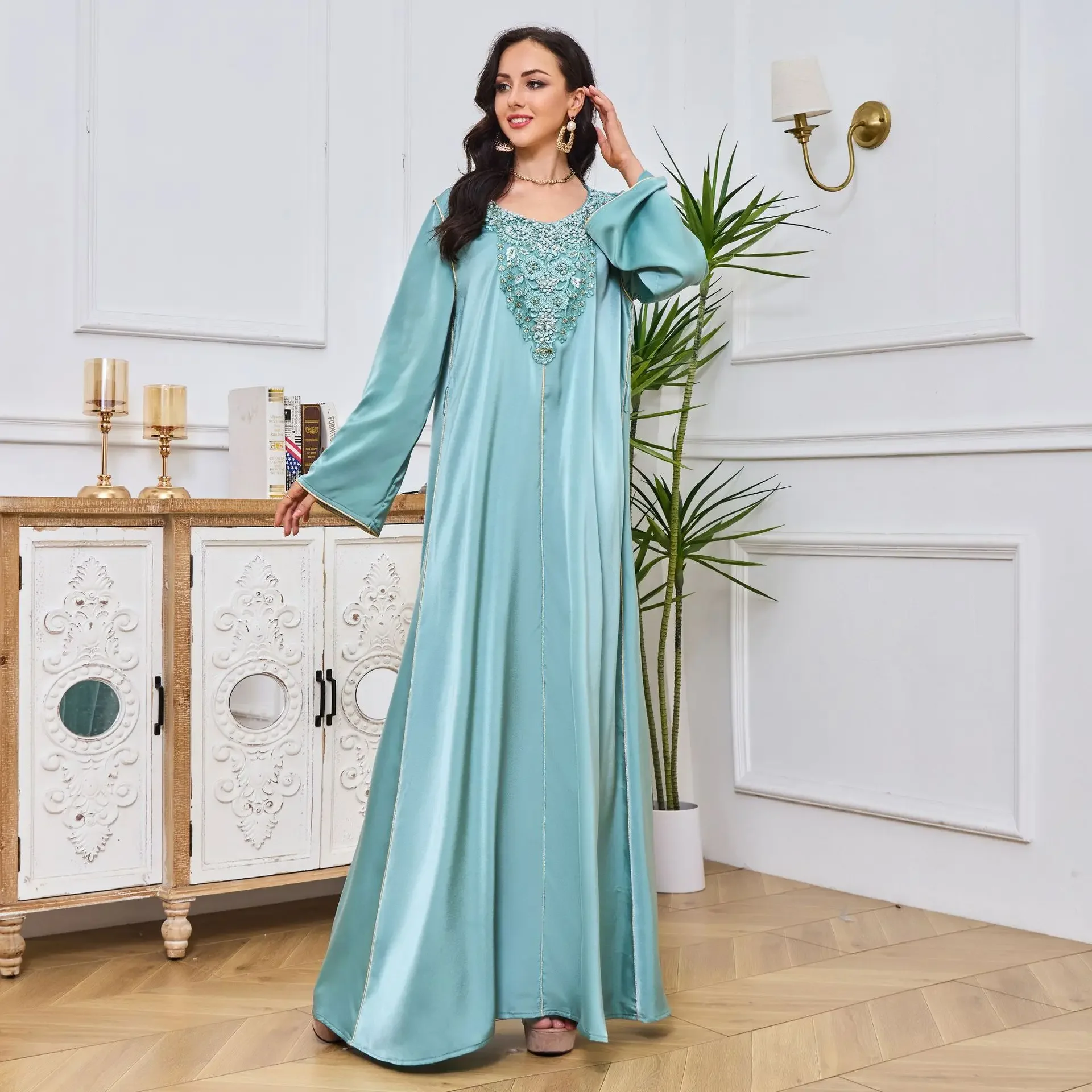 Morocco Party Dress Closed Belt Abaya Muslim Dubai Luxury Beaded Abayas for Women Kaftans Islam Evening Dresses Vestidos Largos