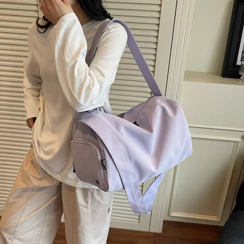 

​​2025 New Women's Folded Tote Bag, Wide Shoulder Strap Crossbody, Simple Large Capacity Shoulder Bag for Casual Daily Use​