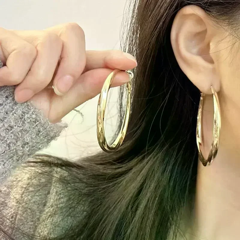 الأقراط العصرية هوب غير المستوية مخطط الهيب هوب روك نمط غير عادية حلقة الأقراط للفتيات هدية المجوهرات اليومية