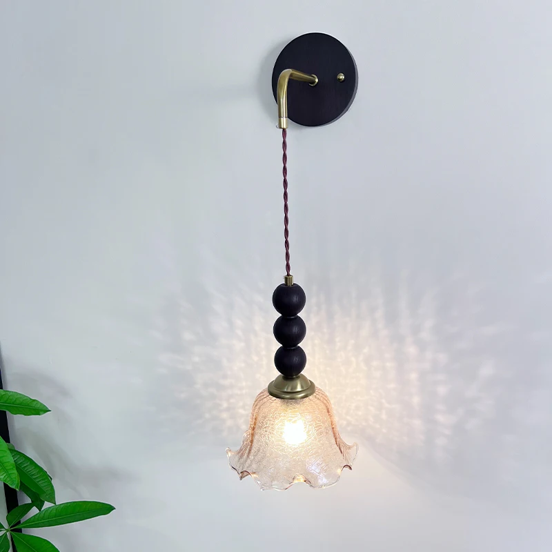 

French Retro Cracked Glass Wall Lamps Green White Flower Glass Sconce Bedroom Bedside Wall Light for Living Room Study Aisle