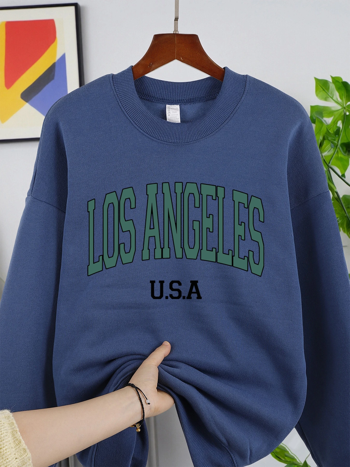 لوس أنجلوس الولايات المتحدة الأمريكية تصميم الرسالة المرأة البلوز الهيب هوب موضة رياضية Crewneck الصوف البلوفرات ملابس غير رسمية المتضخم