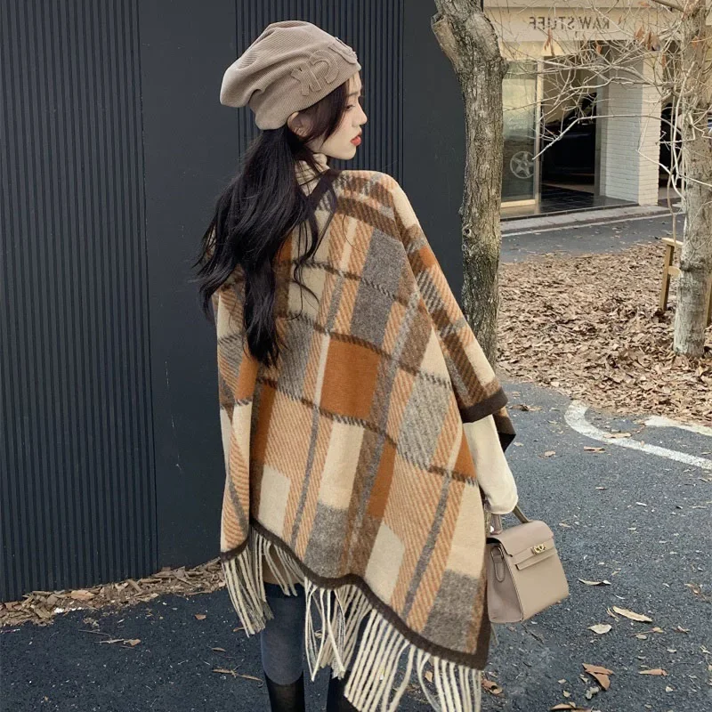 Cardigan Popular Elegant Loose Woolen Multicolor Plaid Tassels Shawl New Cape Poncho for Women Autumn and Winter Plus Size Coat