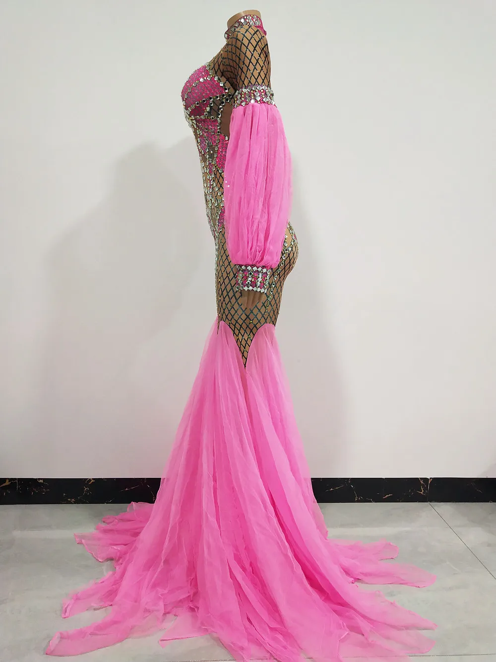 In Stock Luxury Evening Party Singer Host Stage Floor Length Gown Pink Rhinestones Mesh Trailing Dress Birthday Prom Long Dress