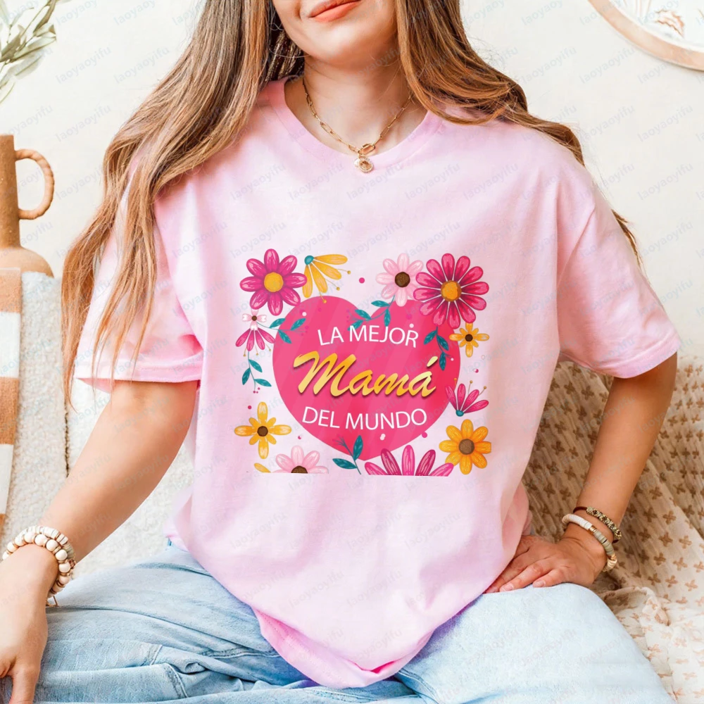 Vibrant Latina Mom Cotton Tee Bold Heart Flower La Mejor Mamá Del Mundo Graphic T-Shirt for Women Hot Sale Mother's Day Gift