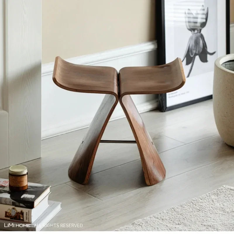 Creative Butterfly Stool Minimalist Solid Wood Low Seat Nordic Walnut Chair Personalized Shoe Changing Furniture Coffee Table