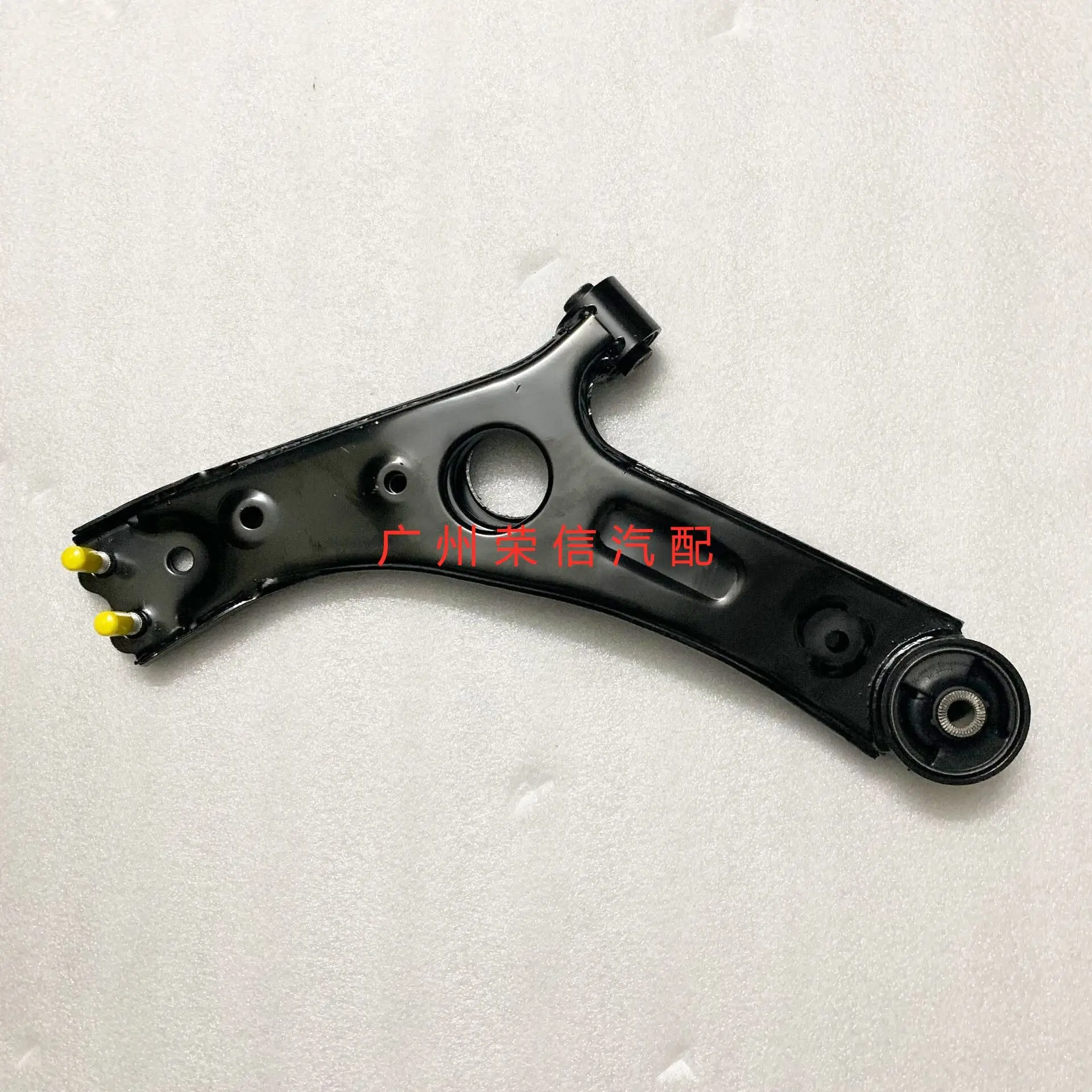 

Auto parts For Zotye T600 lower swing arm assembly, lower support arm, lower suspension assembly, triangle arm accessories