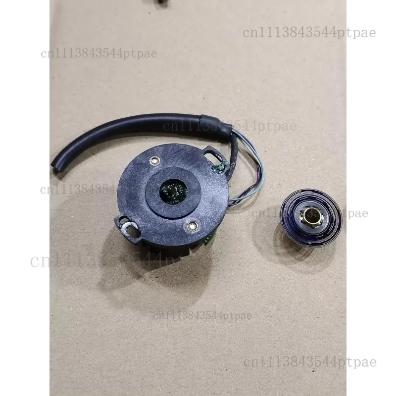 8mm Hollow Shaft Absolute Value Encoder Ts5668n28 (actual Picture Taken)