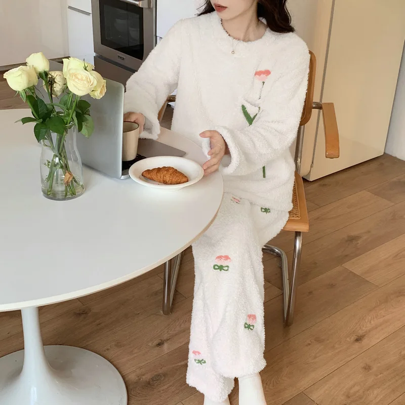 

Женские милые пижамы, комплект домашней одежды, одежда для сна, брюки, одежда для дома, осенне-зимняя теплая удобная ночная рубашка из двух предметов для девочек