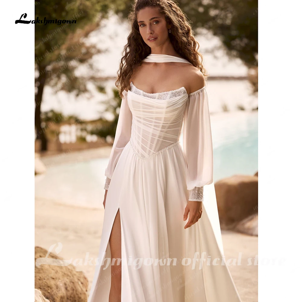 Lakshmigown Trägerloses, drapiertes Brautkleid mit abnehmbaren Ärmeln, Hochzeitskleid mit Schal, seitlichem Schlitz, Brautkleider nach Maß – Detail 7