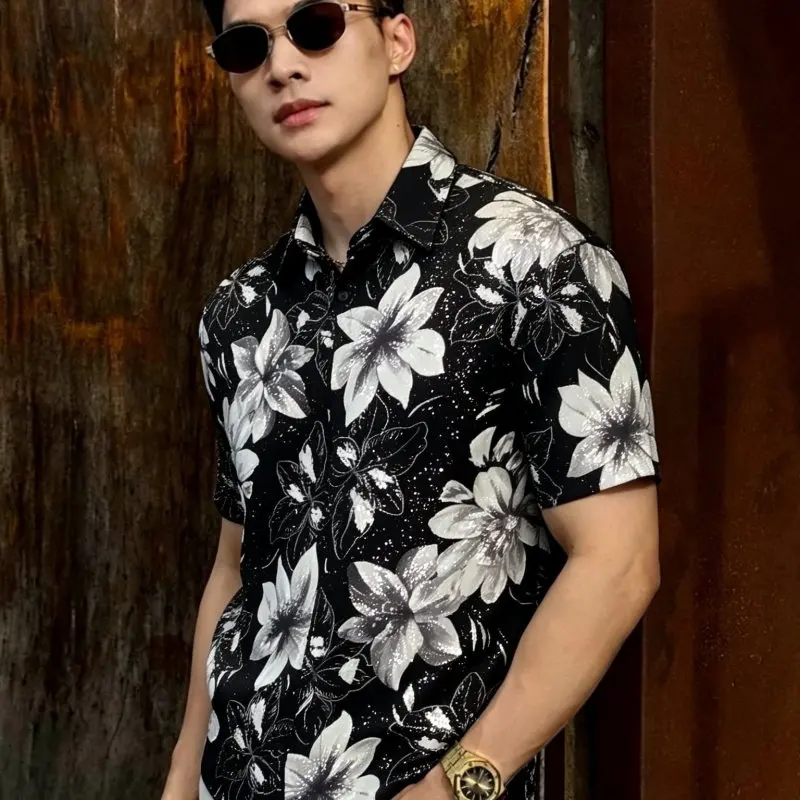 

Vacation Style Short Sleeved Casual Shirt for Men Slim Fit Comfortable Hawaiian Beach Shirt Business Social Streetwear Tops 2026