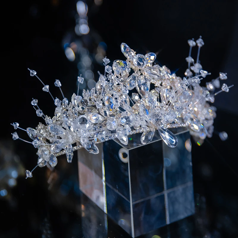 cc coroas de casamento para mulheres vestido de noiva joias de noivado diademas de cristal 100 artesanal encantos brilhantes acessorios de noiva qs23 01